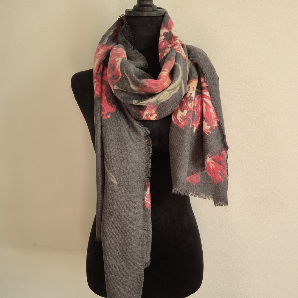 Large Floral Scarf Shawl, Gray & Pink, Collection Eighteen , 60x190 cm, classic